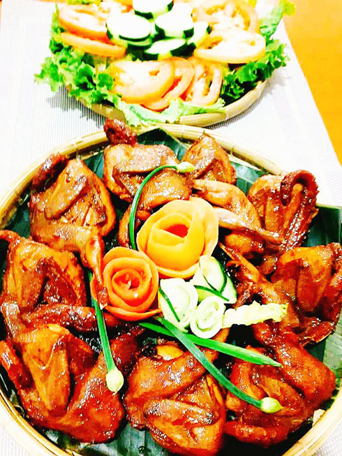 Chim cút nướng vàng ruộm, đậm đà