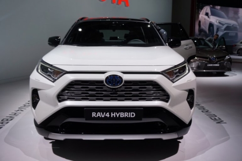 Tìm hiểu Toyota RAV4 Hybrid 2019