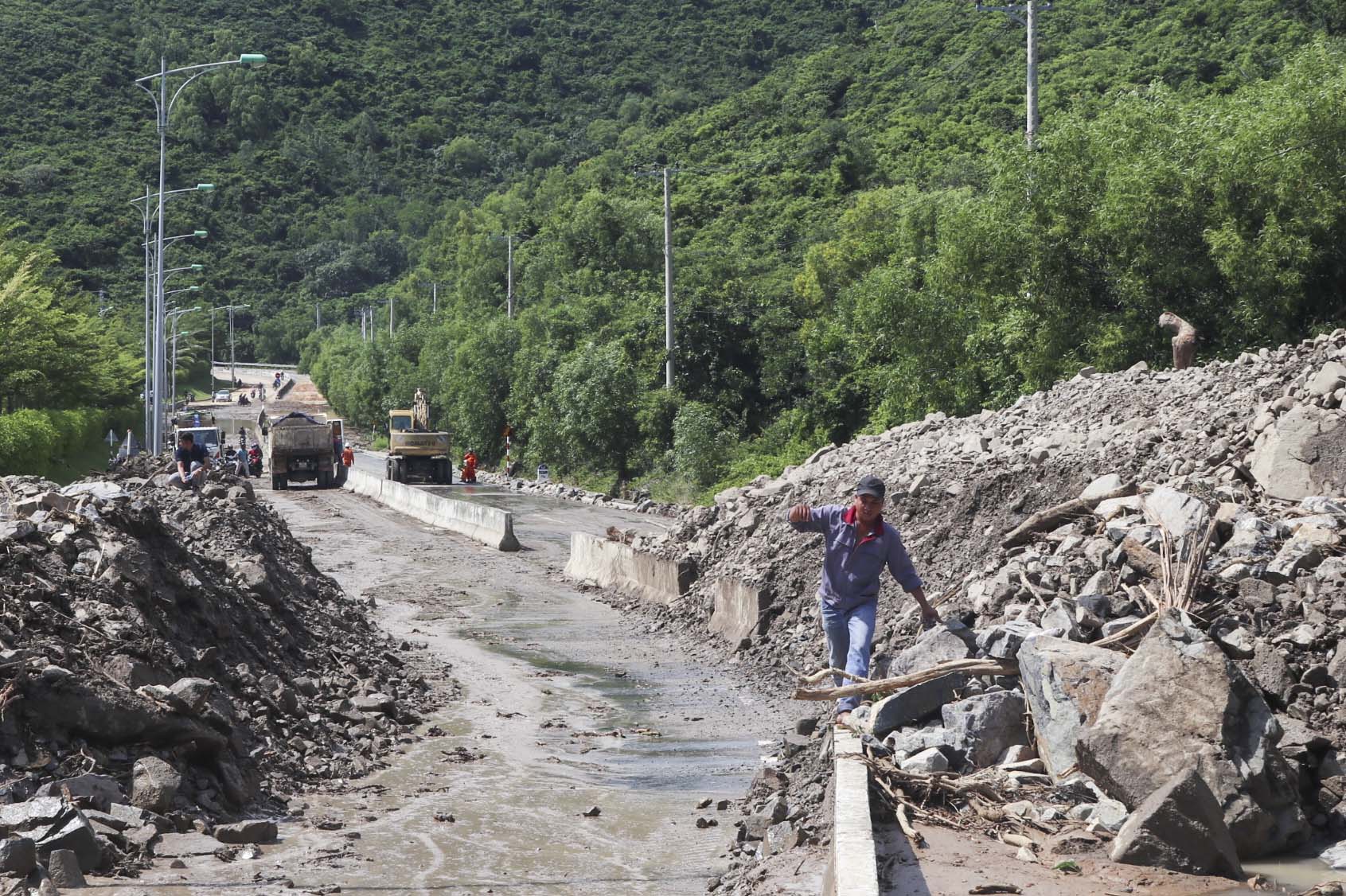 Thông tuyến đường Nha Trang đi sân bay Cam Ranh