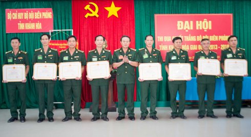 Các đơn vị, cá nhân nhận Bằng khen của UBND tỉnh.