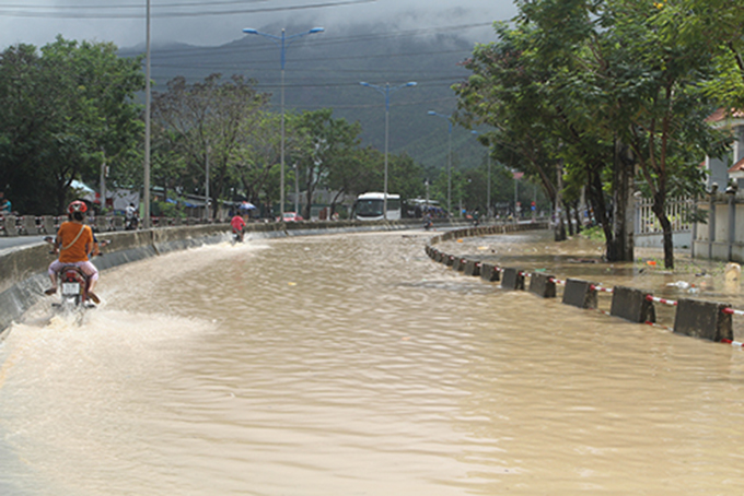 Ngày mai (26-11), học sinh toàn tỉnh Khánh Hòa nghỉ học