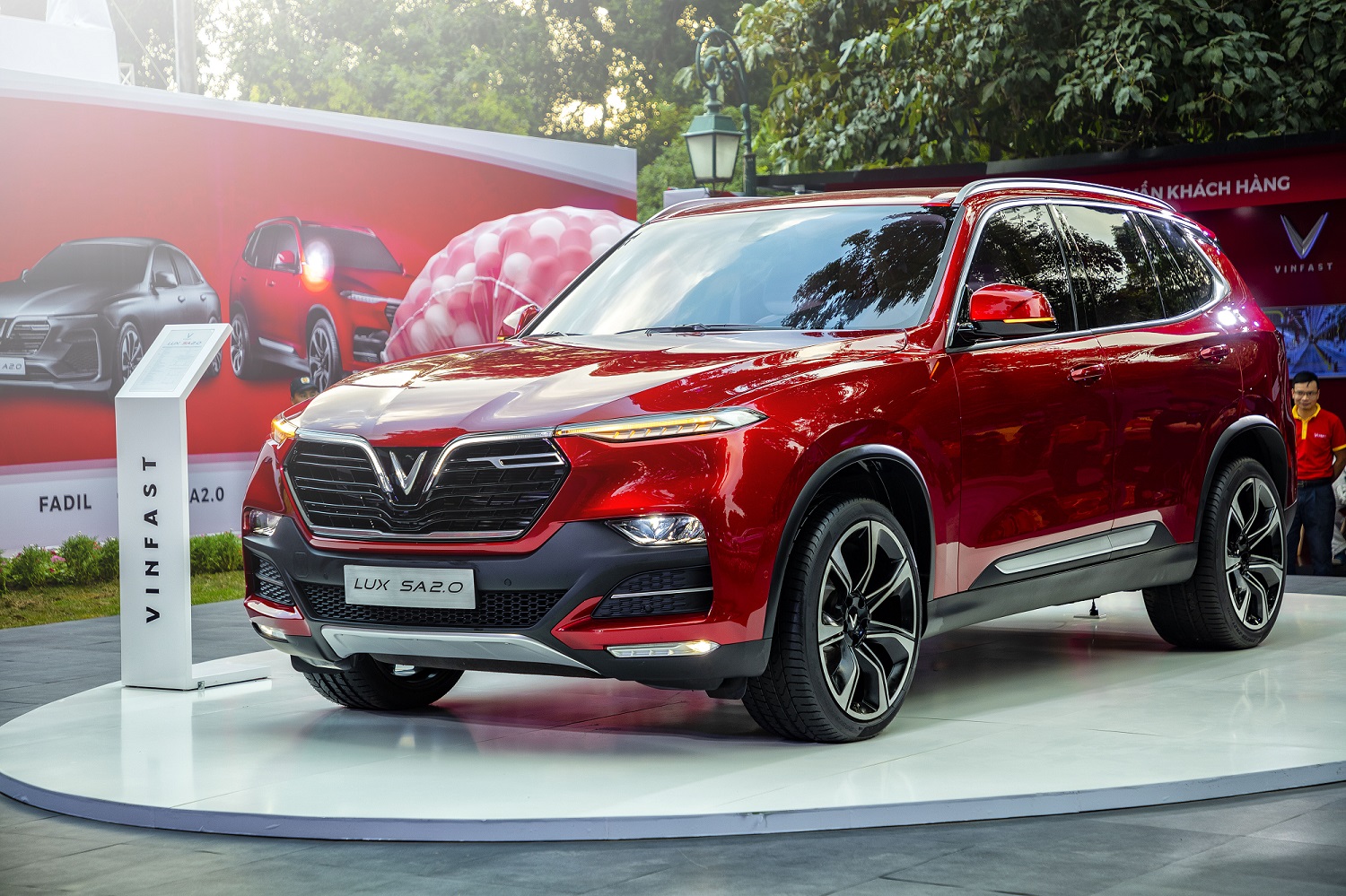 "Bộ tứ" xe VinFast ra mắt thị trường phía nam