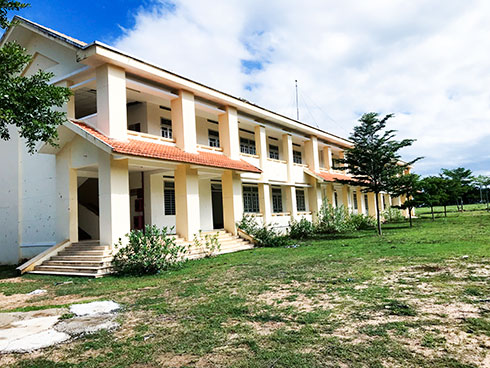 Khu tái định cư… chờ dân