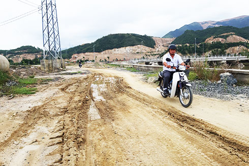 Khu tái định cư Vĩnh Trung - Vĩnh Hiệp: Vì sao chưa kết nối giao thông?