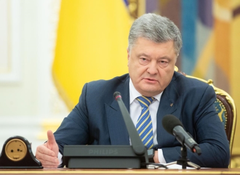 Ngày 6/12, Quốc hội Ukraine đã thông qua dự luật chấm dứt Hiệp ước Hữu nghị, Hợp tác và Đối tác giữa quốc gia này và Nga.