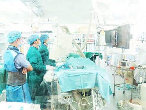 Ứng dụng kỹ thuật siêu âm trong lòng mạch máu