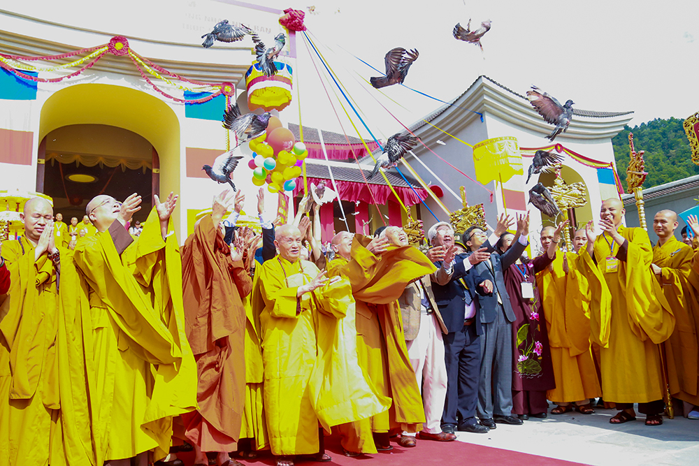 Tưởng niệm 710 năm Ngày Phật hoàng Trần Nhân Tông nhập niết bàn