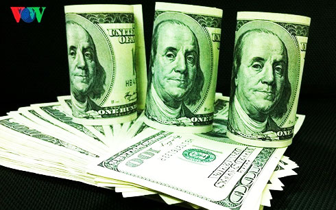 Giá USD "giậm chân tại chỗ"