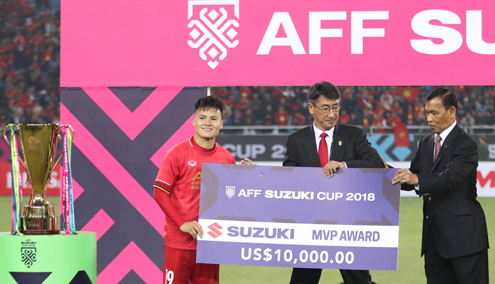 Quang Hải hay nhất AFF Cup và nhiều khả năng sẽ đoạt Quả Bóng Vàng Việt Nam 2018. Ảnh: Đức Đồng.