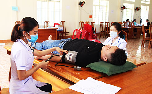 Khẩn trương triển khai công tác tuyển quân