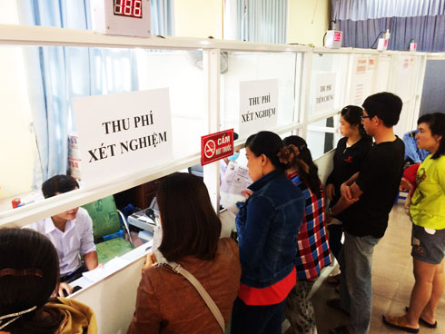 Các cơ sở y tế ở TP. Nha Trang: Nỗ lực xây dựng môi trường không khói thuốc lá