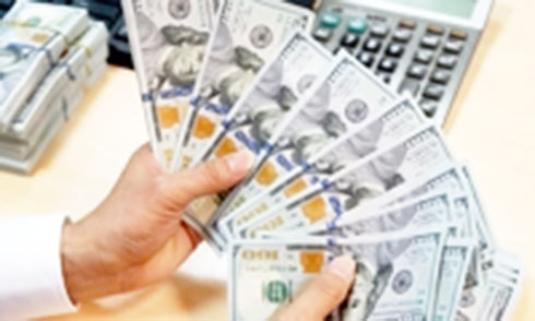 Giá USD tiếp tục lao dốc mạnh