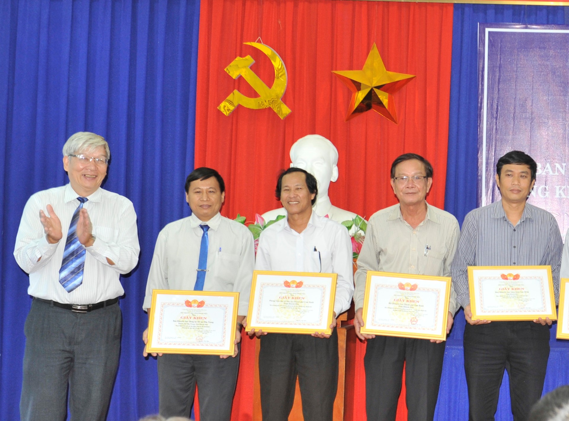 Năm 2018, Hội Khuyến học tỉnh Khánh Hòa phát triển hơn 1.800 hội viên