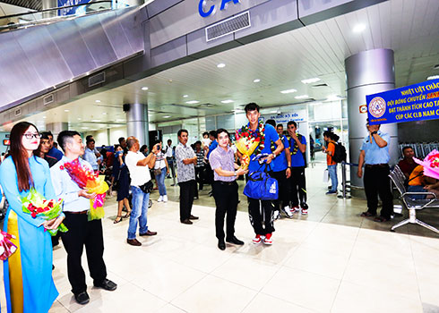 Sanest Khánh Hòa được chào đón sau thành tích hạng 4 giải bóng chuyền các câu lạc bộ nam châu Á.