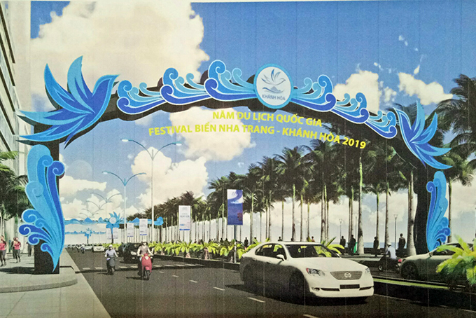 Chọn phương án trang trí ánh sáng đường Trần Phú