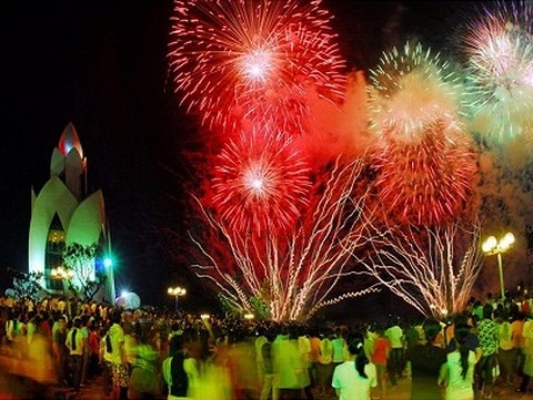Đại nhạc hội chào đón năm mới 2019 ở Quảng trường 2-4 Nha Trang sẽ có bắn pháo hoa tầm thấp
