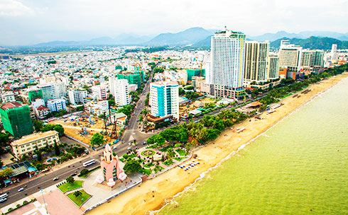 Nhiều công trình cao tầng có tầng hầm sử dụng  không đúng mục đích theo giấy phép xây dựng. Ảnh: BKH