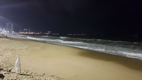 Tìm thấy thi thể thanh niên bị sóng nhấn chìm khi tắm biển