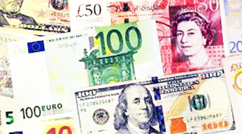 Ngân hàng thương mại tăng mạnh giá USD