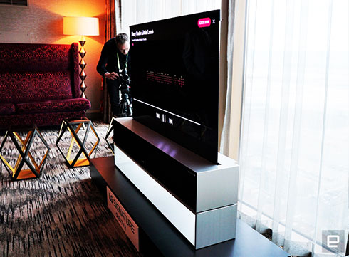 TV với công nghệ "khác biệt" nhất hiện nay vừa xuất hiện tại CES 2019