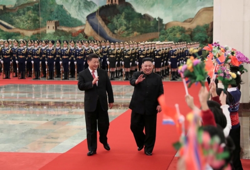 Dư luận có đánh giá “tích cực” về chuyến thăm Trung Quốc của ông Kim và kỳ vọng vào 1 năm ngoại giao “đầy bận rộn” của nhà lãnh đạo Triều Tiên. Ảnh: Reuters