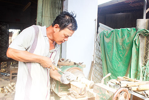 Nghề đúc đồng trầm lắng