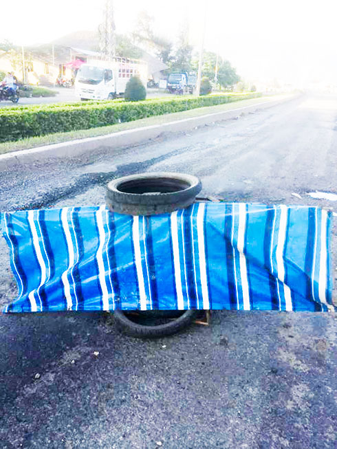 "Ổ voi" giữa đường