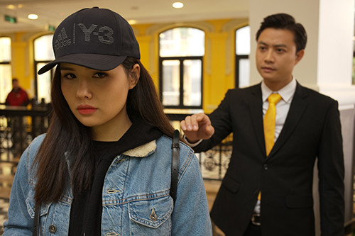 Diễn viên Phương Anh, Tiến Lộc trong một cảnh của phim  "Xin chào người lạ ơi ".