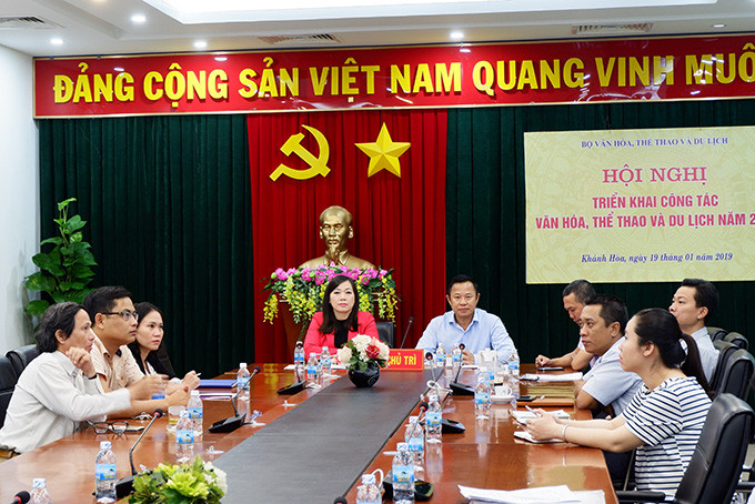 Quang cảnh điểm cầu Khánh Hòa tham gia hội nghị trực tuyến của Bộ VH-TT-DL. 