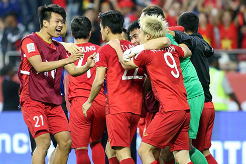 Đi tới tứ kết Asian Cup 2019 là thành tích vượt xa mục tiêu đề ra ban đầu của đội tuyển Việt Nam.