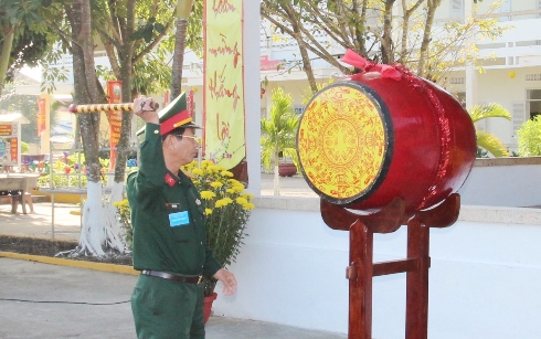 Ngày hội bánh chưng xanh vì người nghèo