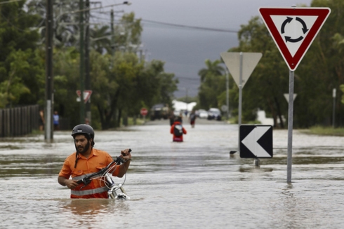Lũ lụt nghiêm trọng tại Australia làm hàng nghìn ngôi nhà bị phá hủy. Ảnh: AP.
