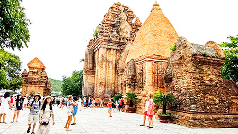 Quản lý chặt nguồn thu công đức tại di tích Tháp Bà Ponagar