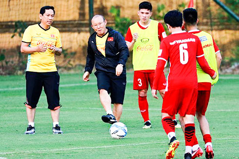 Tại cả đôi bên!