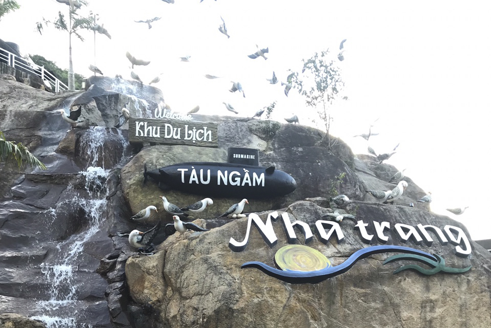 VIDEO: Mới lạ Khu du lịch T&agrave;u ngầm Nha Trang - B&aacute;o Kh&aacute;nh H&ograve;a điện tử