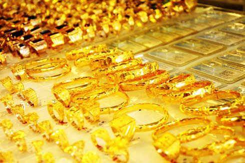 Giá vàng giao dịch trên mốc 37 triệu đồng mỗi lượng.