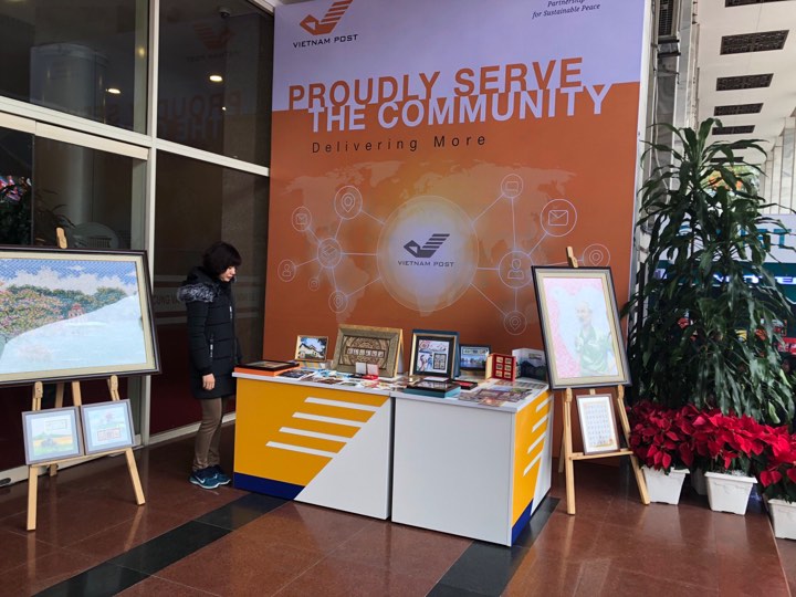 Phát hành bộ tem đặc biệt chào mừng Hội nghị thượng đỉnh Mỹ - Triều