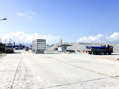 Cảng Cam Ranh: Tăng cường các biện pháp hạn chế bụi