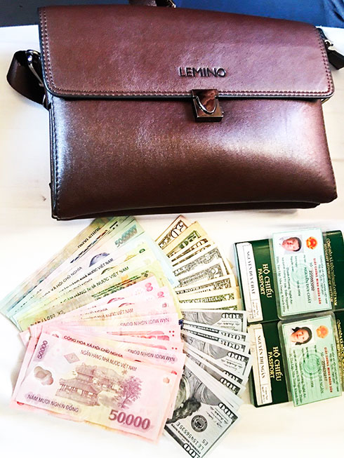 Trả lại hành khách đi tàu bỏ quên hơn 1.000 USD