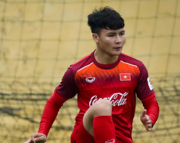 Quang Hải được trao băng đội trưởng U23 Việt Nam.