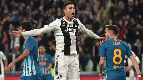 Ronaldo toả sáng giúp Juventus vượt qua Atletico để vào tứ kết. Ảnh: Reuters.