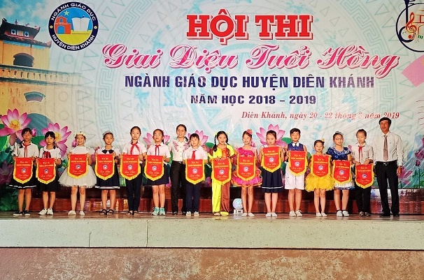 Diên Khánh: Hơn 1.000 học sinh thi "Giai điệu tuổi hồng"