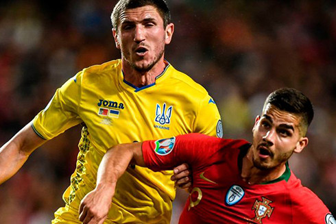 Đội tuyển Bồ Đào Nha đã phải chia điểm với đội tuyển Ukraine trong một trận cầu không bàn thắng.