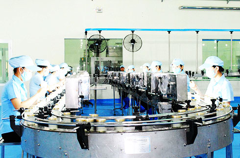 Sản xuất nước yến sào cao cấp tại Công ty Yến sào Khánh Hòa