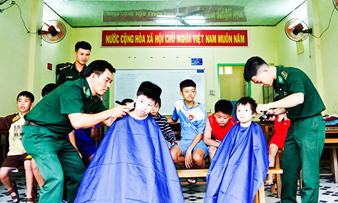 Tuổi trẻ Biên phòng hướng về cộng đồng