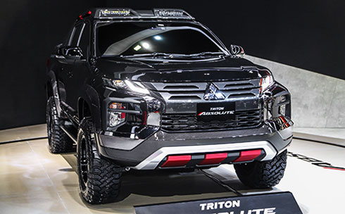 Mitsubishi Triton Absolute - thách thức Ford Ranger Raptor