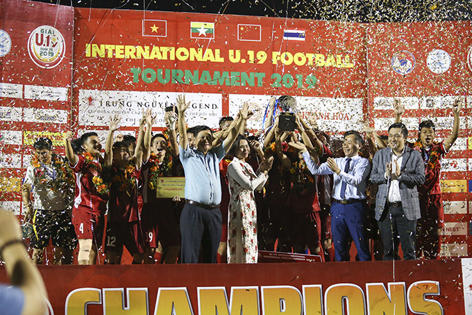 Vietnam’s selected U-19 wins International U-19 Football Tournament