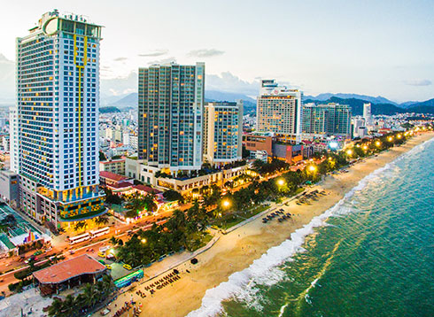 Du lịch đang là ngành kinh tế mũi nhọn của Nha Trang - Khánh Hòa.