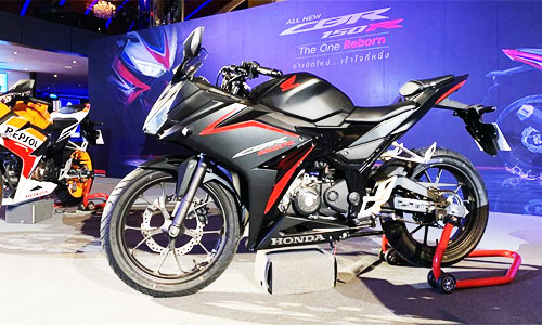   Honda CBR150R 2019 ra mắt tại Thái Lan, cạnh tranh Yamaha YZF-R15