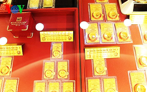 Giá vàng hôm nay bất ngờ giảm ở chiều bán ra